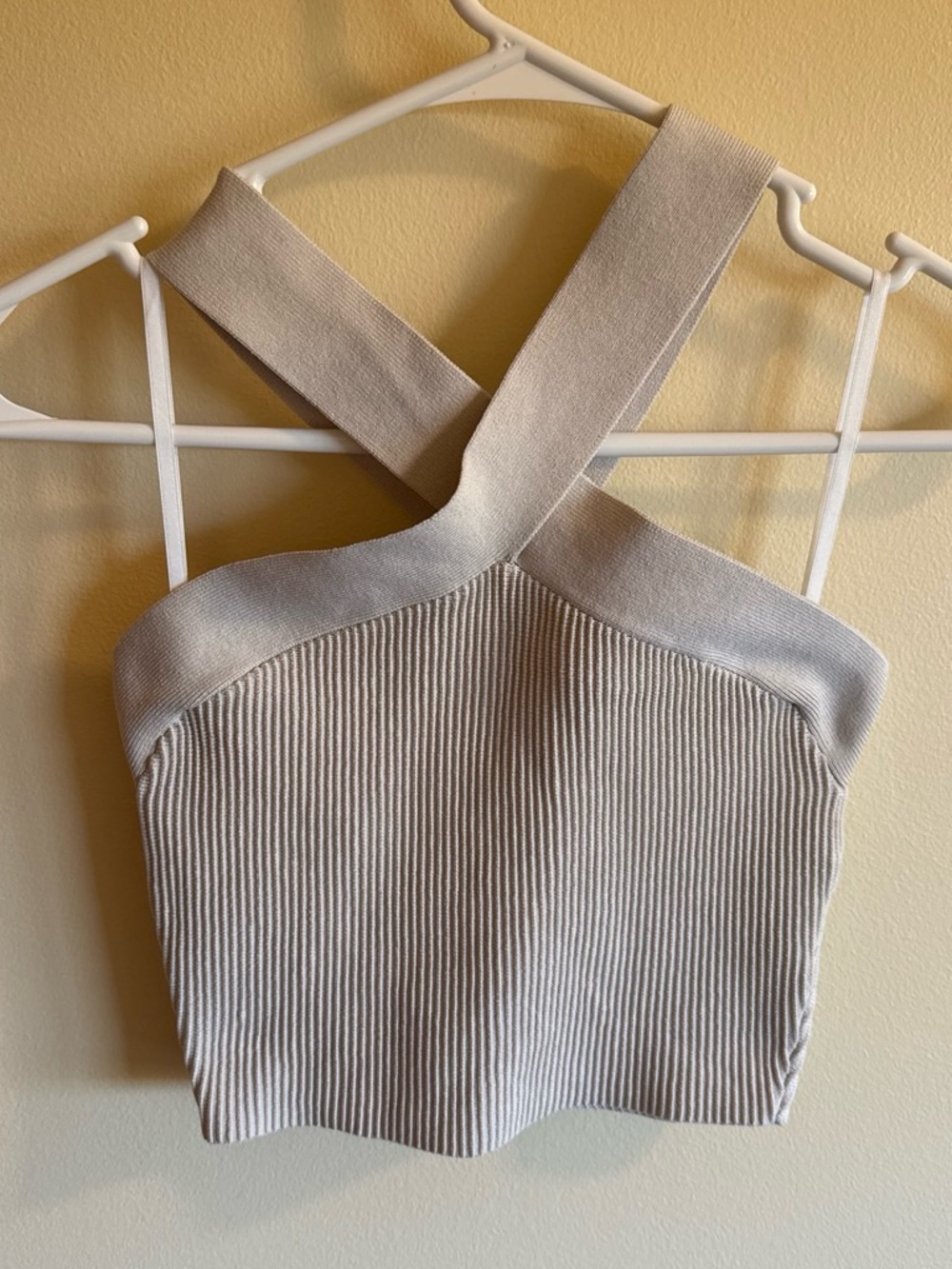 Aritzia Ribbed Crossover Strap Crop Top - Light Gray